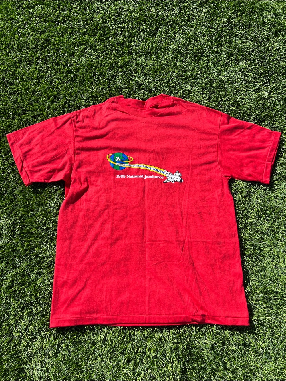 Source Unknown Red Short Sleeve Graphic T‑Shirt
